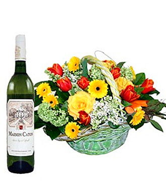 Basket Arrngmnt w/Wine